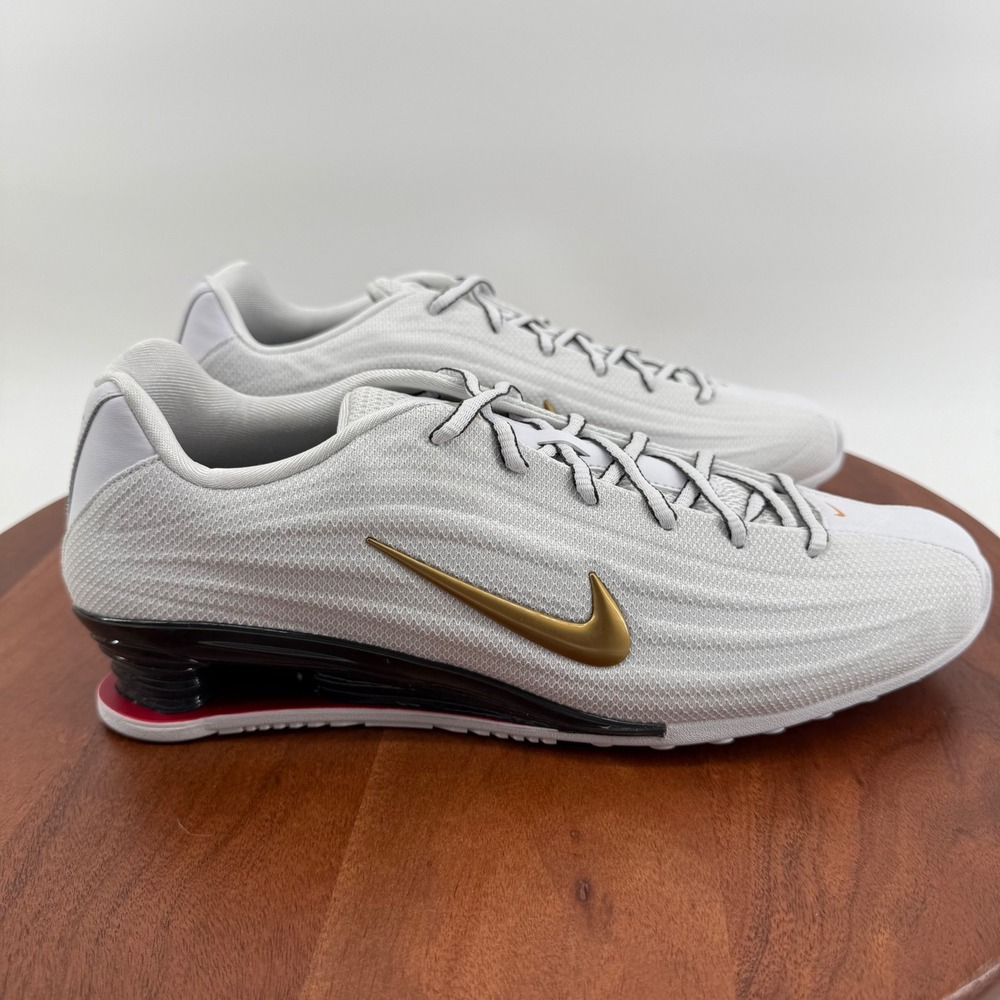 Nike Shox Z Sneakers White Metallic Gold New Y2K HQ7540-100 Men 9.5/Women 11